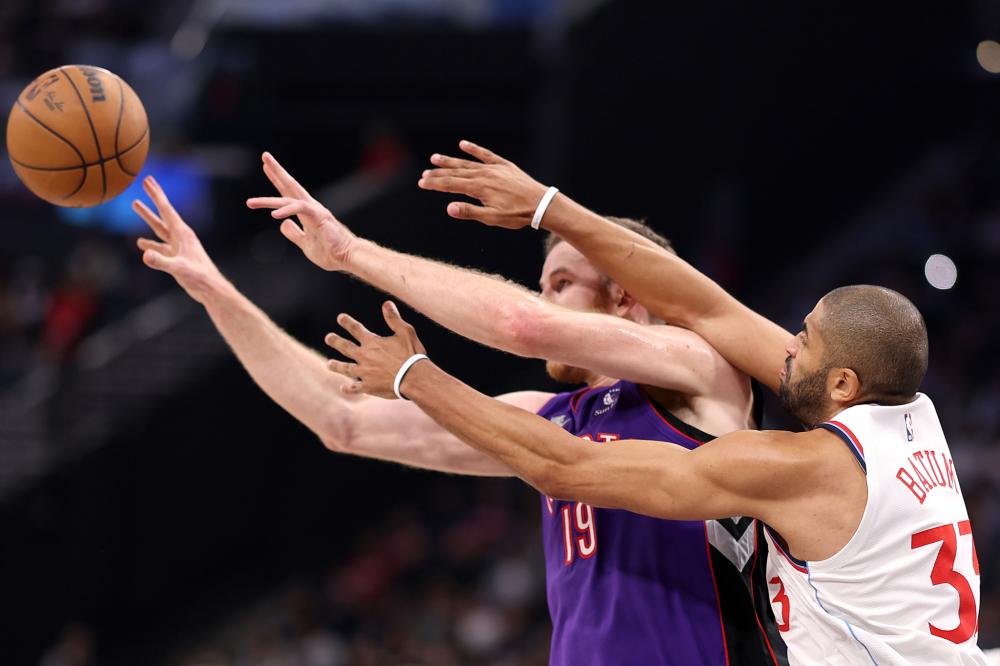 他的复出不 他的复出不