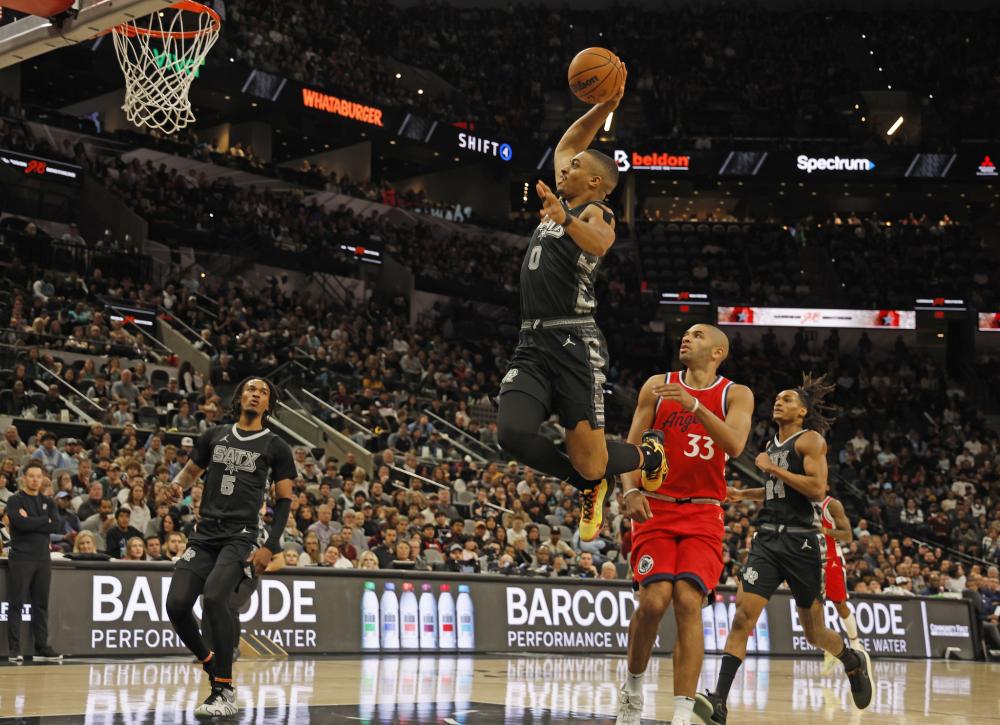 球场上始终 球场上始终